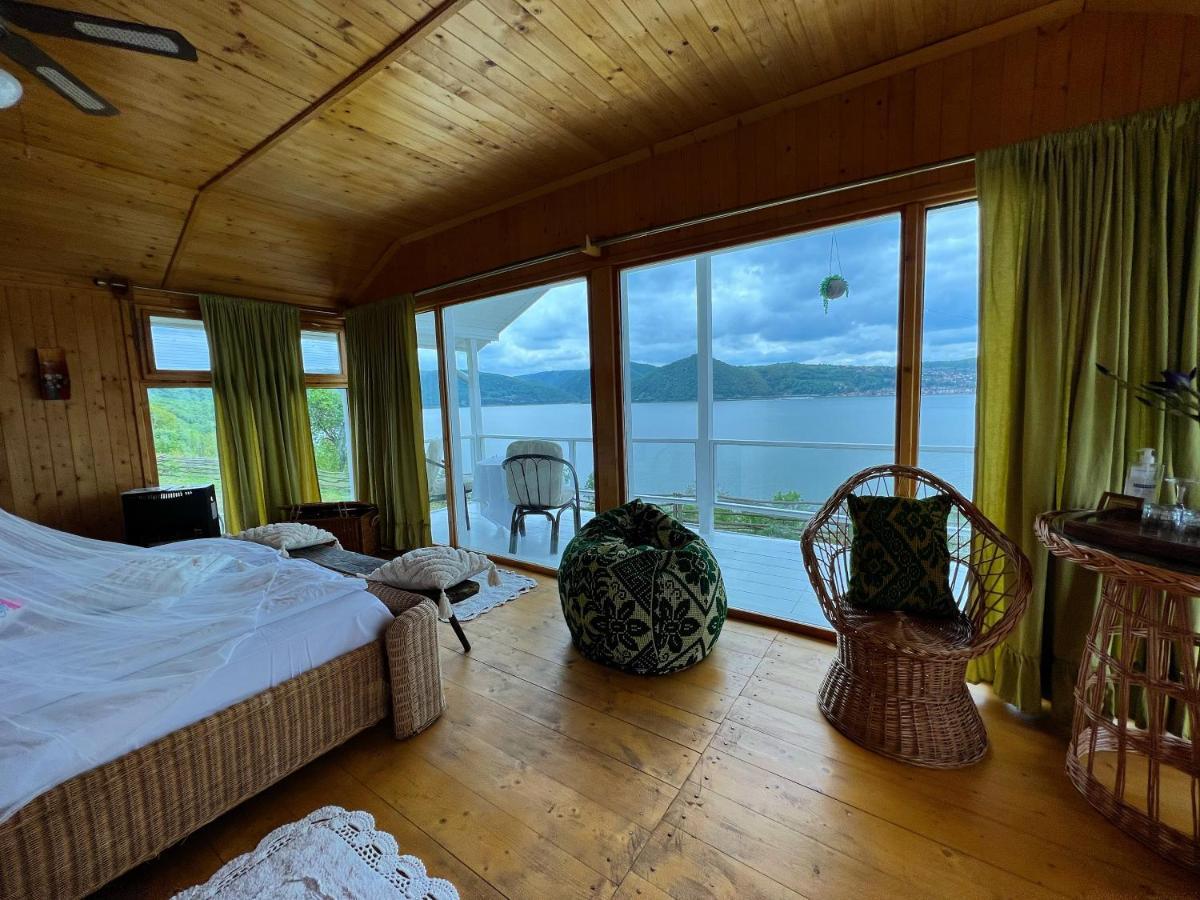 Dream Tricule Villa Svinita Luaran gambar