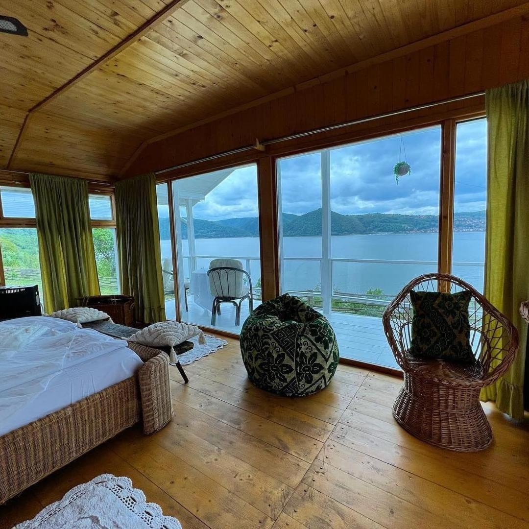 Dream Tricule Villa Svinita Luaran gambar