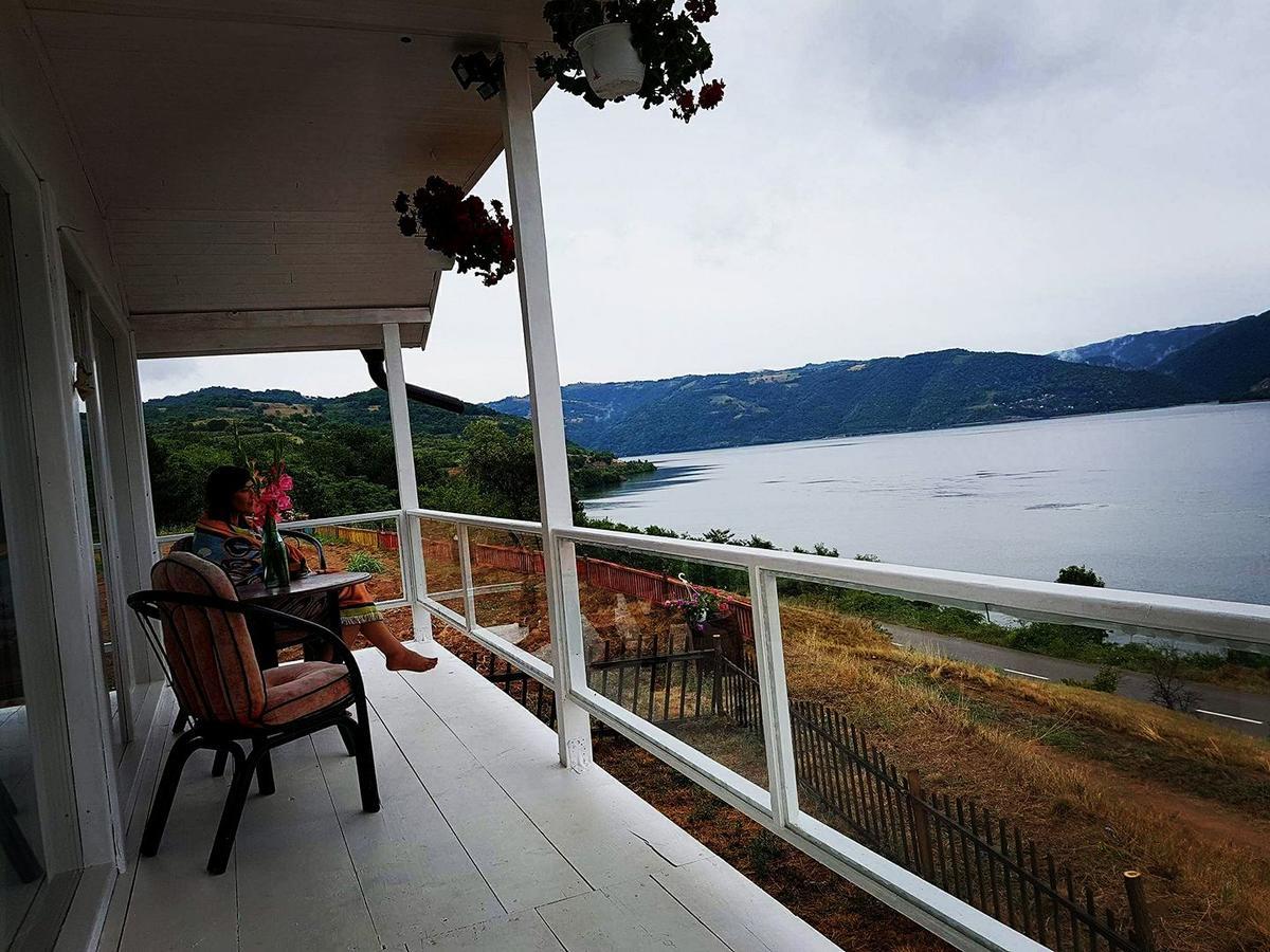 Dream Tricule Villa Svinita Luaran gambar