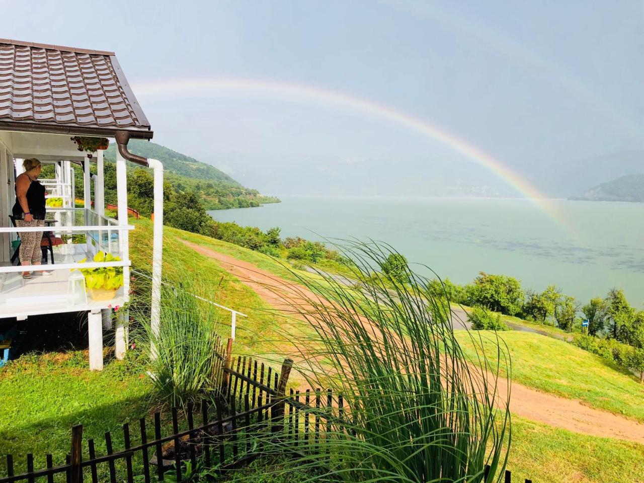 Dream Tricule Villa Svinita Luaran gambar