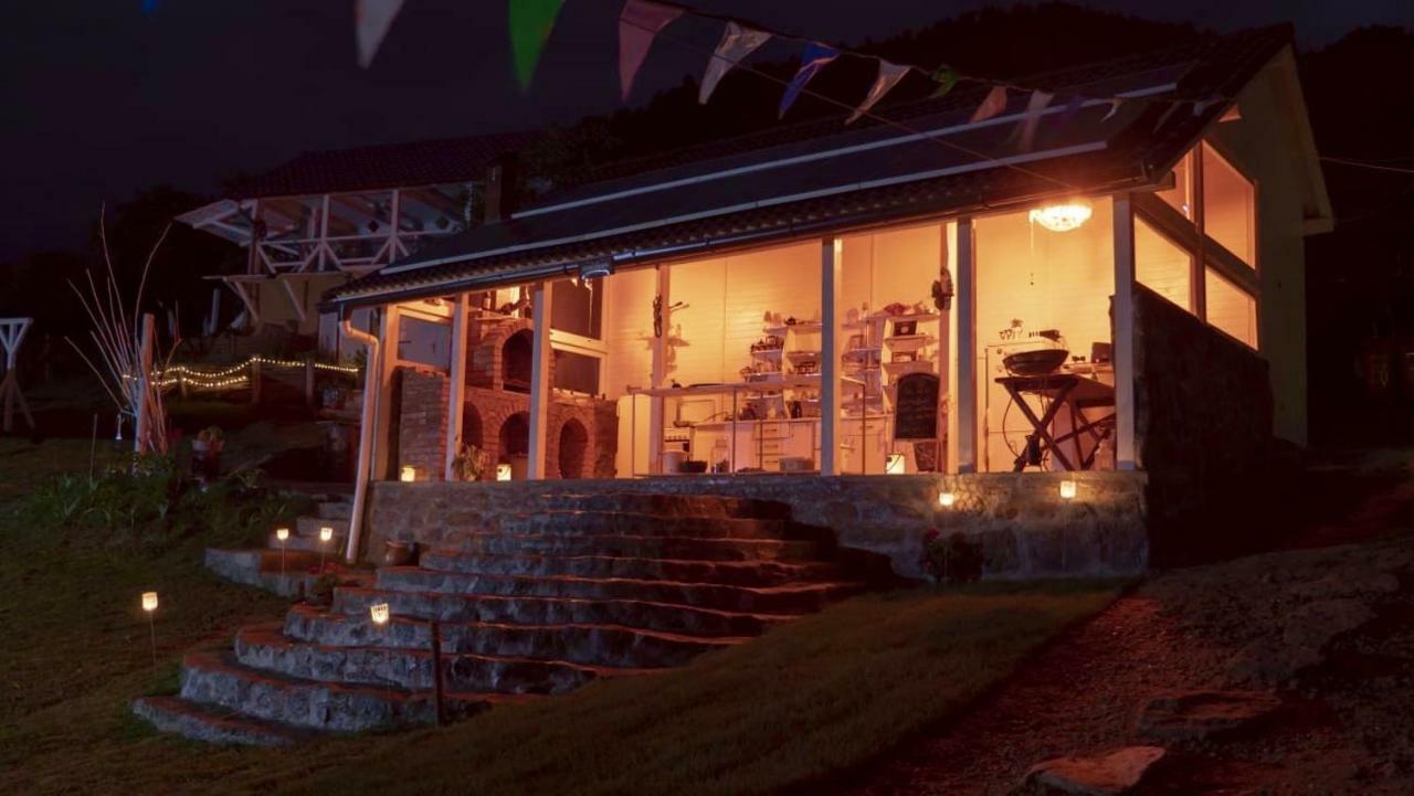 Dream Tricule Villa Svinita Luaran gambar
